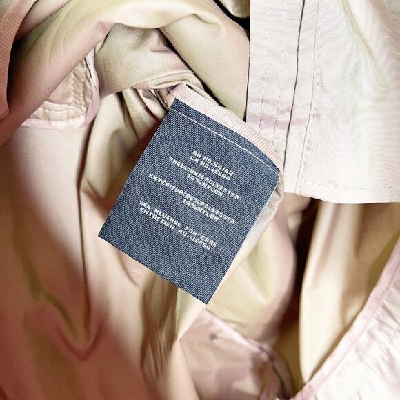 COLE HAAN Water-Resistant Packable Hooded Anorak  - Picture 6 of 9